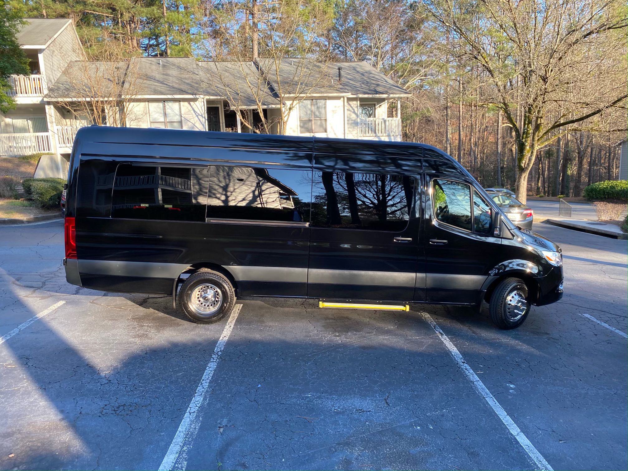 Luxury Sprinter Limousine: The Ultimate Choice for VIP Mobility in 2025